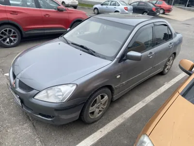 Mitsubishi Lancer
