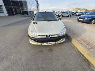 Peugeot 206