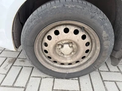 Geely MK