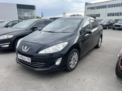 Peugeot 408