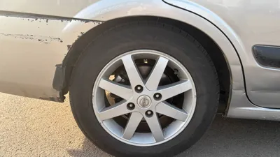 Nissan Almera 