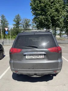 Mitsubishi PAJERO_SPORT