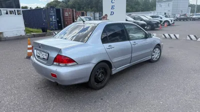 Mitsubishi Lancer