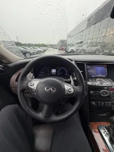 Infiniti FX