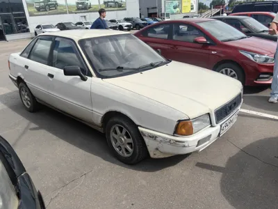 Audi 80