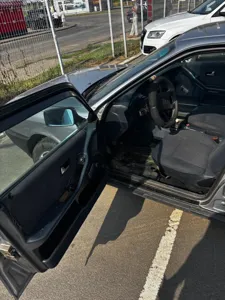 Audi 80