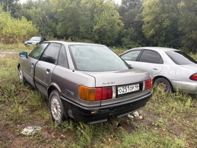 Audi 80